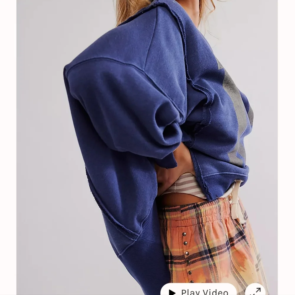 We The Free by Free People Oversized Camden Sweatshirt Navy Combo 13 - Picture 4 of 5